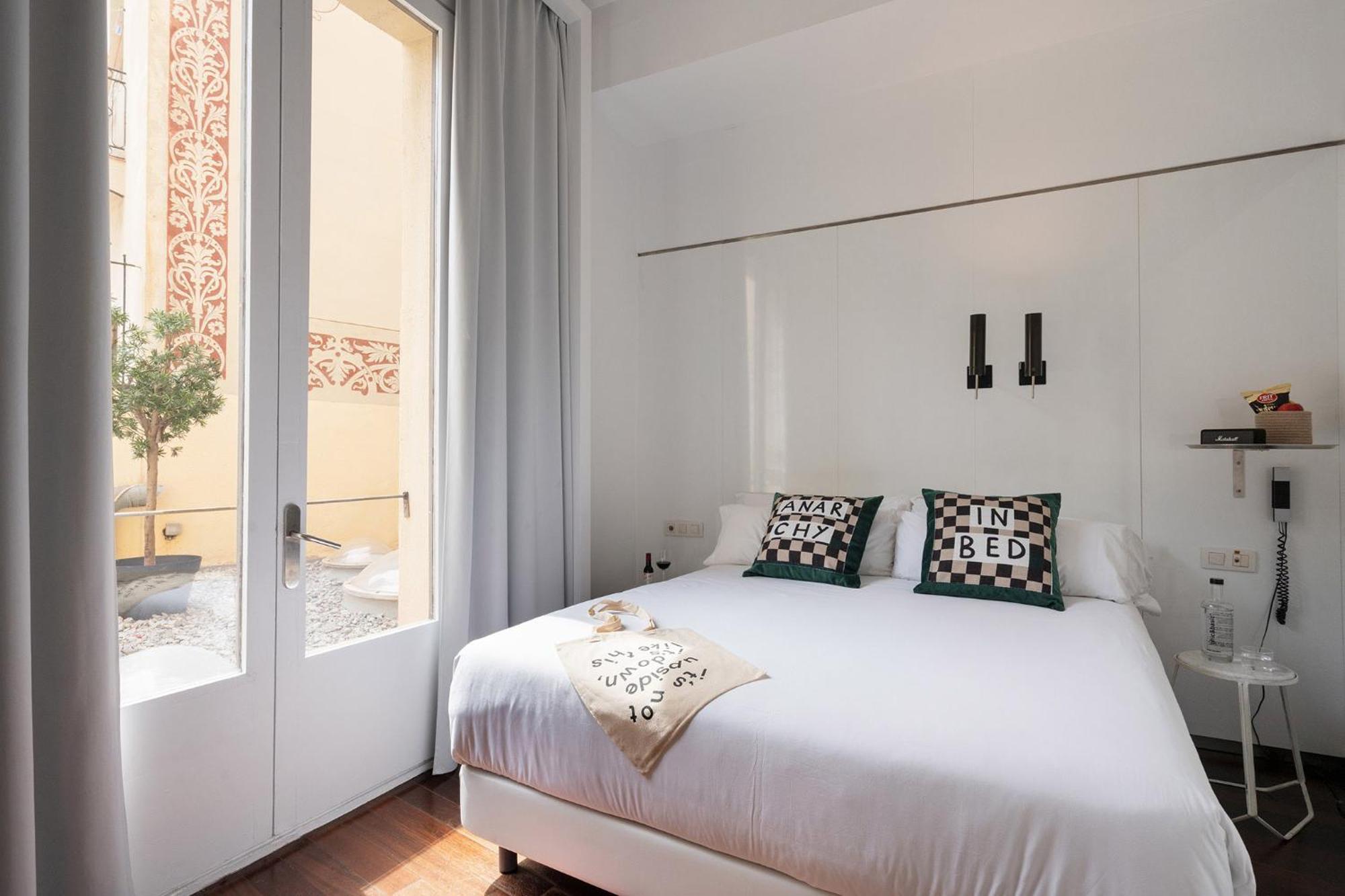 Chic & Basic Born Boutique Hotel Barcelona Bagian luar foto