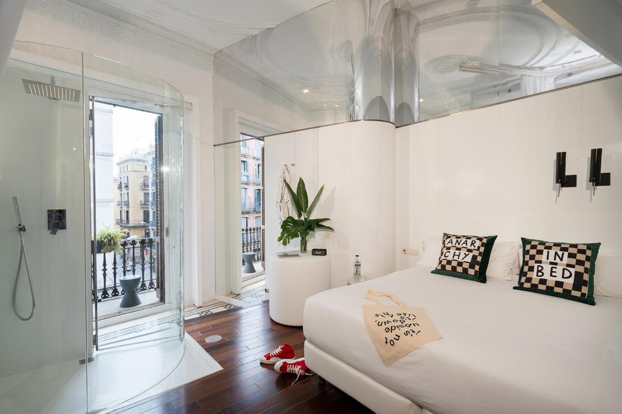 Chic & Basic Born Boutique Hotel Barcelona Bagian luar foto
