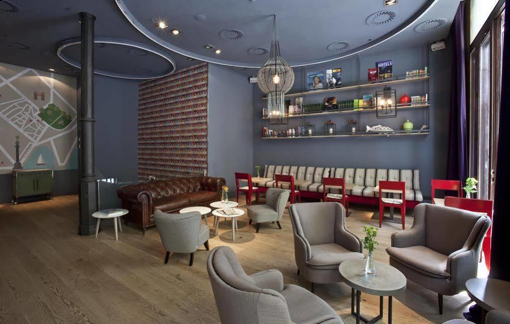 Chic & Basic Born Boutique Hotel Barcelona Bagian luar foto